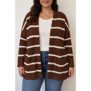 Wild Skye Sweater Women's Size Large Classic Open Front Knit Pockets Cardigan